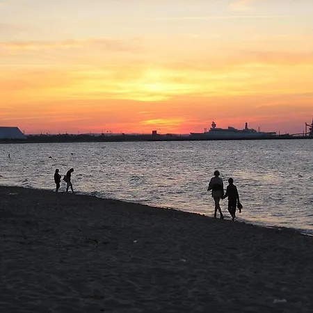 Mieszkanie Na Doby, Blisko Plazy Appartamento *