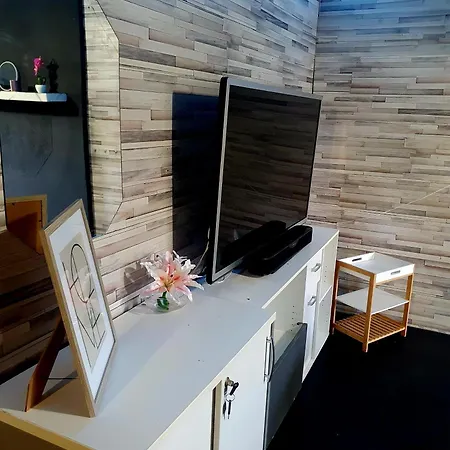 Mieszkanie Na Doby, Blisko Plazy Διαμέρισμα *